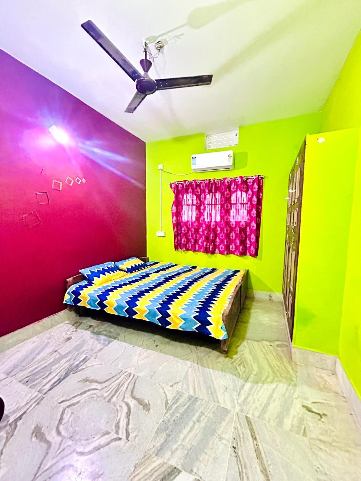 Shree Nivas Homestay Puri Ngoại thất bức ảnh